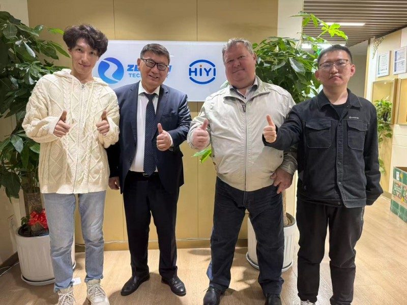 中央アジア市場に拡大するカザフスタンの顧客がガス安全性の新たな未来を探るために Zetron Technology を訪問